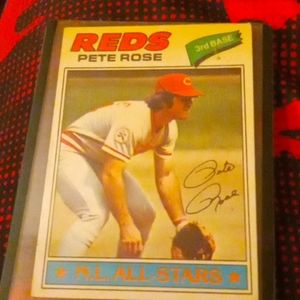Charlie Hustle well known in cincinnati as Pete Rose Card
